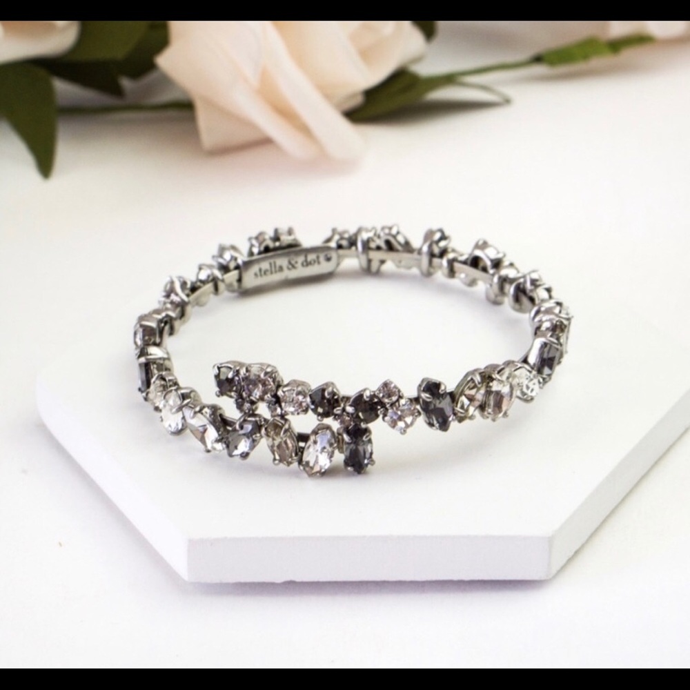Stella and Dot Hera Coil Bracelet